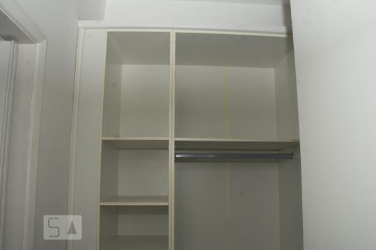 Closet de apartamento à venda com 3 quartos, 154m² em Jardim Guanabara, Rio de Janeiro