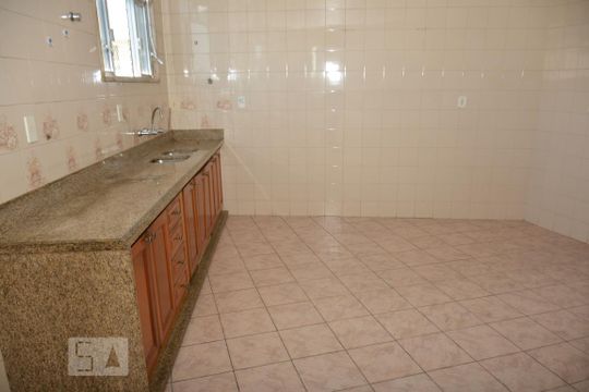 Cozinha de apartamento à venda com 3 quartos, 154m² em Jardim Guanabara, Rio de Janeiro