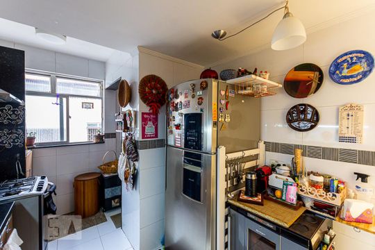 Cozinha de apartamento à venda com 2 quartos, 140m² em Icaraí, Niterói