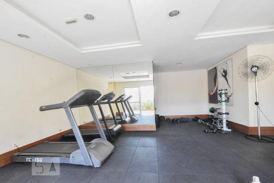 Academia de apartamento para alugar com 2 quartos, 65m² em Santo Amaro, São Paulo