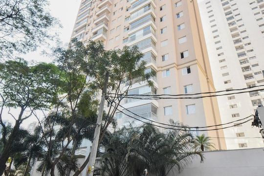 Fachada de apartamento para alugar com 2 quartos, 65m² em Santo Amaro, São Paulo