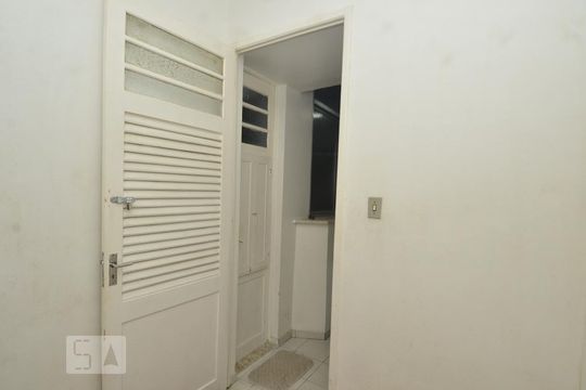 Quarto de Serviço de apartamento à venda com 4 quartos, 200m² em Copacabana, Rio de Janeiro