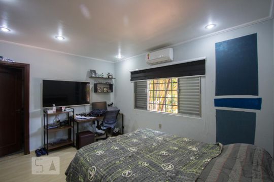 Suíte 2 de casa à venda com 4 quartos, 570m² em Parque Colonial, São Paulo