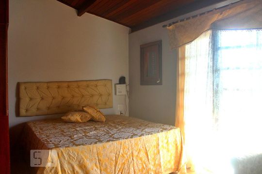 Quarto Suíte de casa à venda com 3 quartos, 250m² em Jardim Ana Maria, Santo André