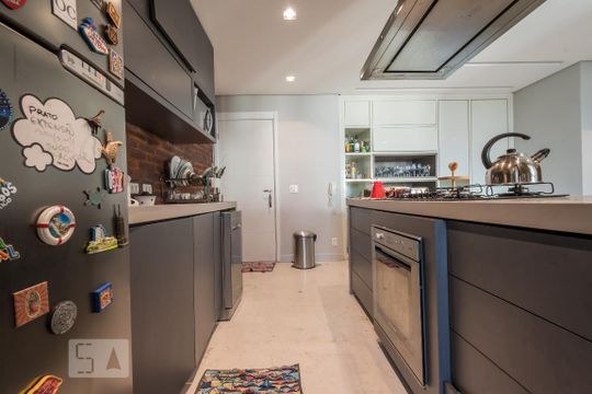 Cozinha de apartamento à venda com 2 quartos, 85m² em Jardim Novo Santo Amaro, São Paulo