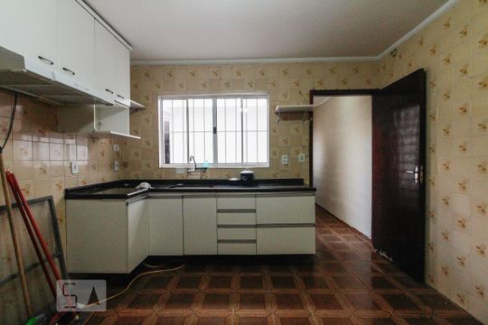 Cozinha de casa para alugar com 3 quartos, 220m² em Vila Carrão, São Paulo