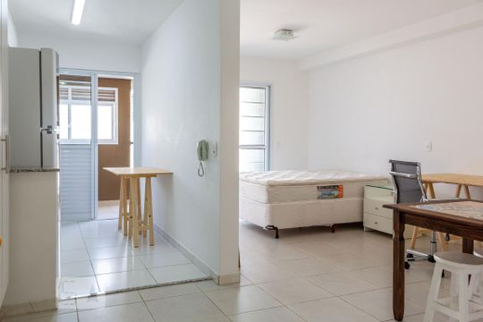 Kitnet/Studio para alugar com 1 quarto, 40m² em Melville Empresarial Ii, Barueri