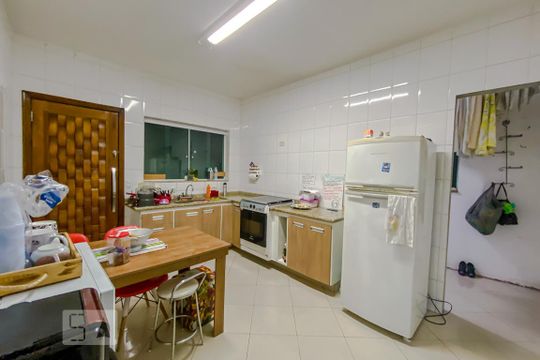 Cozinha de casa à venda com 3 quartos, 120m² em Vila Prudente, São Paulo