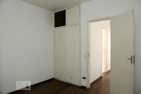 Quarto 1 de casa à venda com 3 quartos, 132m² em Parque Santos Dumont, Taboão da Serra