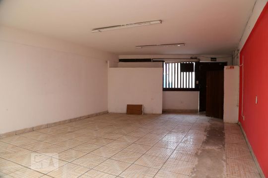 Garagem de casa à venda com 3 quartos, 132m² em Parque Santos Dumont, Taboão da Serra
