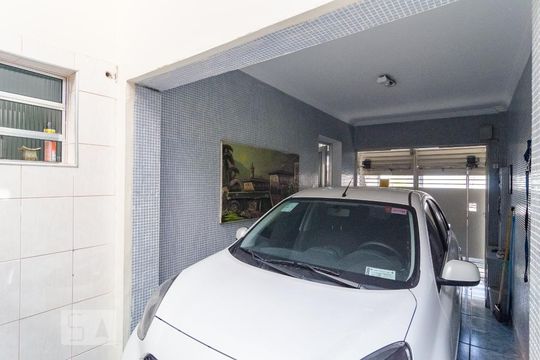 Garagem de casa para alugar com 3 quartos, 128m² em Planalto Paulista, São Paulo