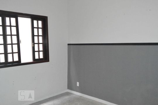 Quarto 2 de casa para alugar com 2 quartos, 200m² em Piratininga, Niterói