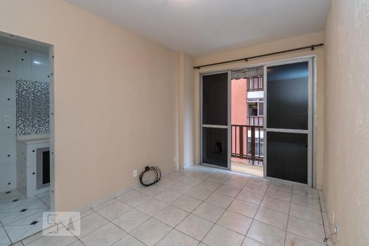 Apartamento à venda com 1 quarto, 40m² em Penha, Rio de Janeiro