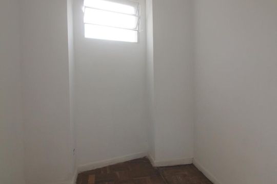 Closet de casa à venda com 4 quartos, 380m² em Vila Inah, São Paulo
