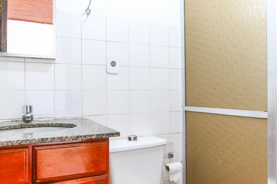 Banheiro de Serviço de casa para alugar com 4 quartos, 379m² em Jardim Esplanada, São José dos Campos