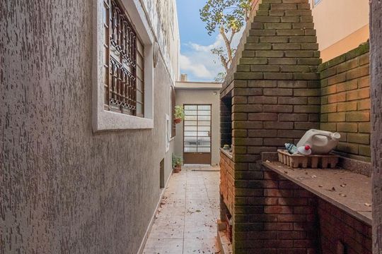 Churrasqueira de casa à venda com 3 quartos, 200m² em Parque Jabaquara, São Paulo
