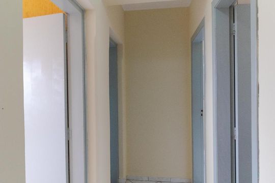 Corredor de apartamento para alugar com 2 quartos, 70m² em Chácara da Barra, Campinas