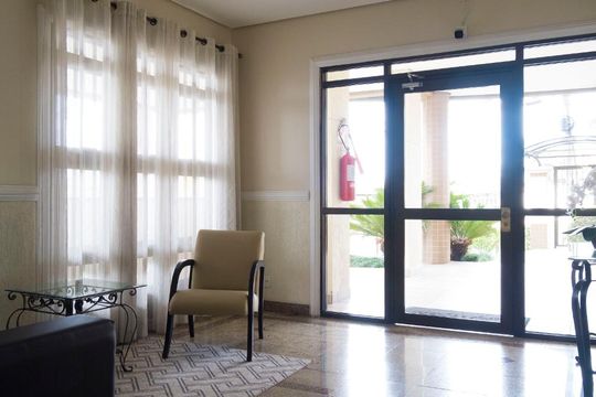 Hall de Entrada de apartamento à venda com 2 quartos, 73m² em Jardim do Salso, Porto Alegre