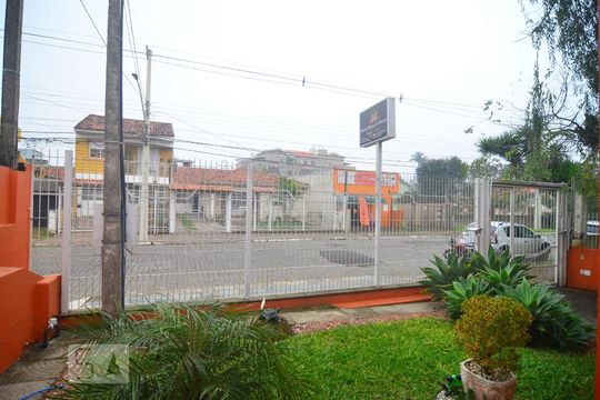 Vista Sala de casa à venda com 5 quartos, 257m² em Nossa Senhora das Graças, Canoas