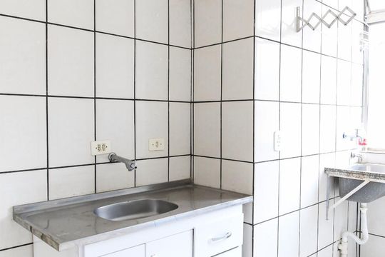 Cozinha de apartamento para alugar com 2 quartos, 48m² em Vila Industrial, São José dos Campos