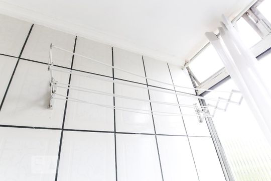 Lavanderia de apartamento para alugar com 2 quartos, 48m² em Vila Industrial, São José dos Campos