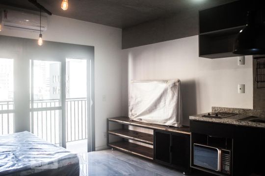 Sala/Quarto de kitnet/studio à venda com 1 quarto, 31m² em Consolação, São Paulo
