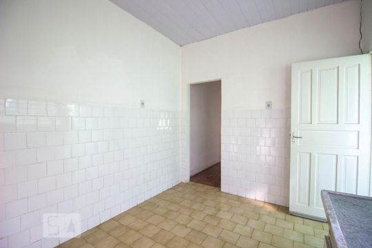 Cozinha de casa à venda com 1 quarto, 60m² em Anhangabaú, Jundiaí