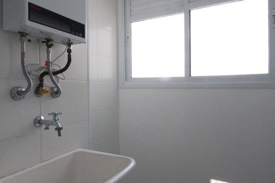 Área de Serviço de apartamento para alugar com 2 quartos, 52m² em Jardim Monte Alegre, Taboão da Serra