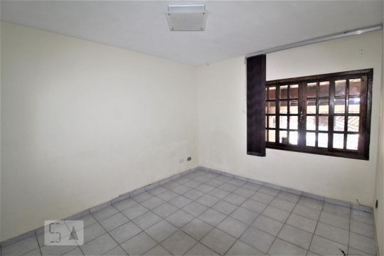 Sala de casa à venda com 3 quartos, 160m² em Rudge Ramos, São Bernardo do Campo