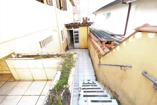 Quintal de casa à venda com 3 quartos, 160m² em Rudge Ramos, São Bernardo do Campo