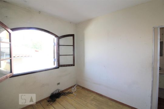 Quarto 1 suite de casa à venda com 3 quartos, 160m² em Rudge Ramos, São Bernardo do Campo