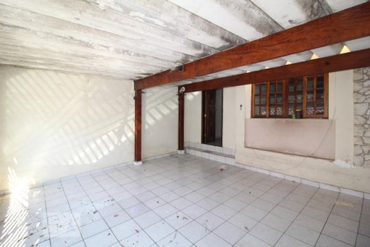 Garagem de casa à venda com 3 quartos, 160m² em Rudge Ramos, São Bernardo do Campo