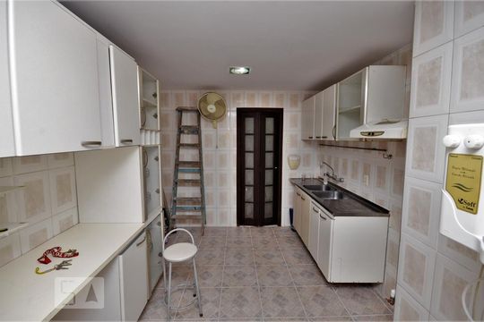 Cozinha de apartamento à venda com 3 quartos, 120m² em Botafogo, Rio de Janeiro