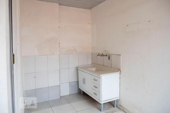 Cozinha de casa para alugar com 1 quarto, 50m² em Vila Moinho Velho, São Paulo