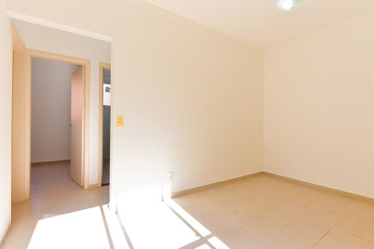 Sala de casa de condomínio à venda com 2 quartos, 51m² em Vila Ipê, Campinas