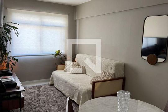 Sala de apartamento à venda com 1 quarto, 49m² em Vila Nova Conceição, São Paulo