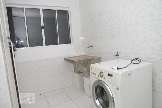 Despensa de casa à venda com 3 quartos, 200m² em Baeta Neves, São Bernardo do Campo