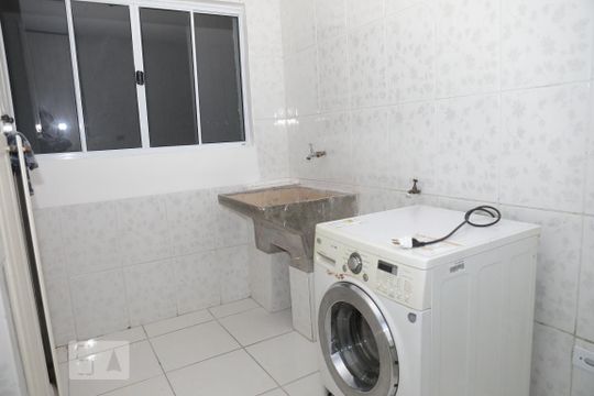 Despensa de casa à venda com 3 quartos, 200m² em Baeta Neves, São Bernardo do Campo