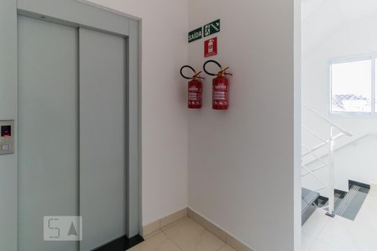 Área comum de apartamento para alugar com 2 quartos, 50m² em Vila Ré, São Paulo