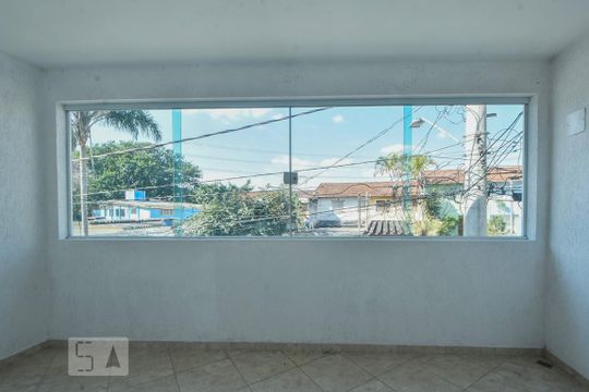 Sala  de kitnet/studio para alugar com 1 quarto, 45m² em Jardim Monte Azul, São Paulo