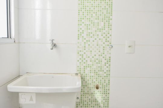 Lavanderia de kitnet/studio para alugar com 1 quarto, 45m² em Jardim Monte Azul, São Paulo