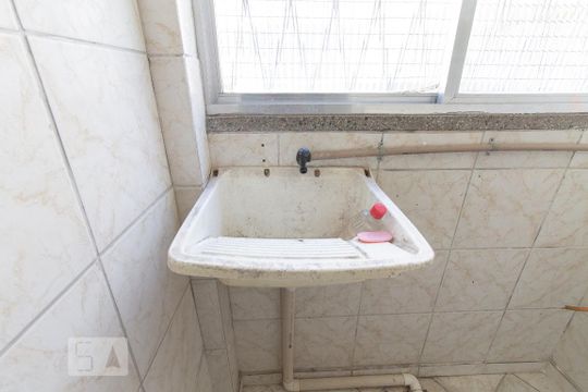 Área de Serviço de apartamento à venda com 1 quarto, 40m² em Protásio Alves, Porto Alegre