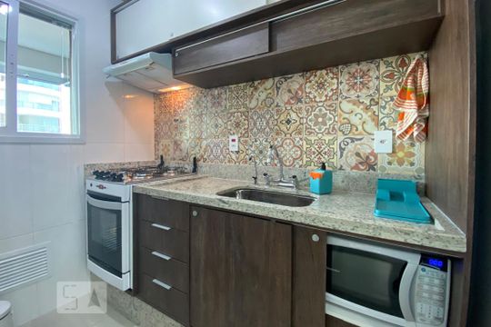 Cozinha de kitnet/studio para alugar com 1 quarto, 52m² em  Parque Campolim, Sorocaba