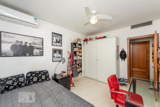 Suíte 1 de apartamento à venda com 3 quartos, 463m² em Bela Vista, Porto Alegre