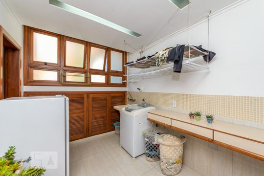 Área de Serviço de apartamento à venda com 3 quartos, 463m² em Bela Vista, Porto Alegre