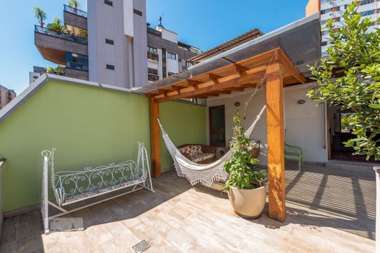 Área comum de apartamento à venda com 3 quartos, 463m² em Bela Vista, Porto Alegre