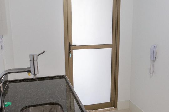 Cozinha de apartamento à venda com 2 quartos, 68m² em Água Branca, São Paulo