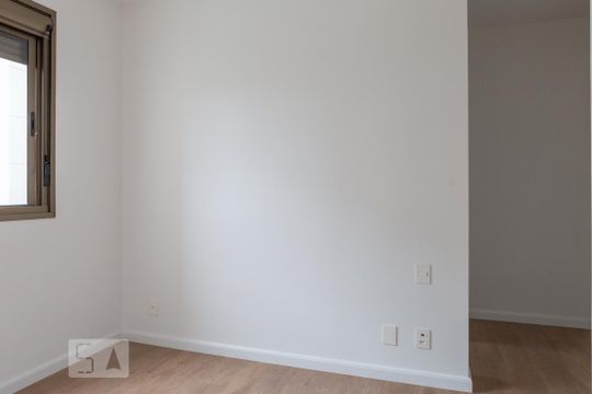 Suíte de apartamento à venda com 2 quartos, 68m² em Água Branca, São Paulo