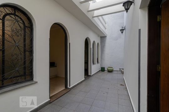 Quintal de casa à venda com 4 quartos, 500m² em São João Clímaco, São Paulo