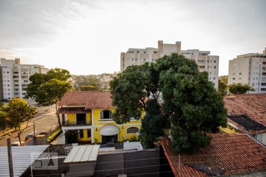 Vista de apartamento à venda com 4 quartos, 360m² em Ouro Preto, Belo Horizonte